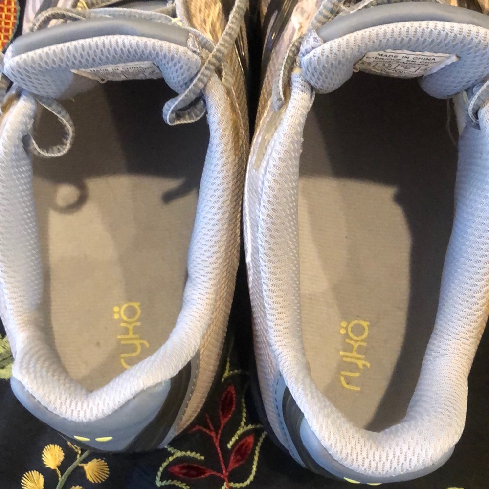 RYKA Studio D Sneakers - Picture 5 of 9